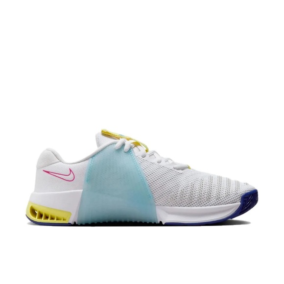 NIB: Nike Metcon 9 White Fierce Pink Women’s Sneaker - Picture 2 of 5